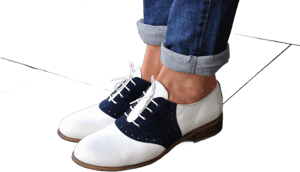 Stoker Women's saddle shoes in white leather and navy suede, oxford lace-up flats with round toes and elegant sleek soles