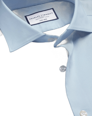 Charles Tyrwhitt Men's Non-Iron Performance Twill Dress Shirt