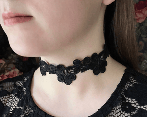 Vintage Inspired Lace Ribbon Choker Necklace