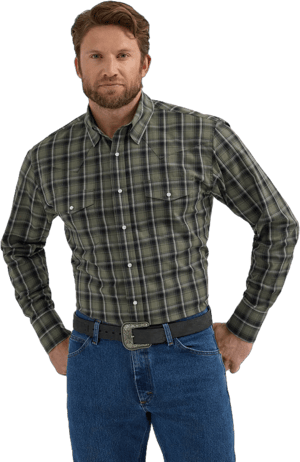 Wrangler Mens Wrinkle Resist Long Sleeve Shirt in Olive