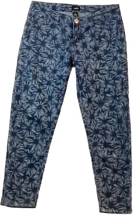 Premiere By Rue21 Women's Floral Print Straight Leg Low Rise Jeans