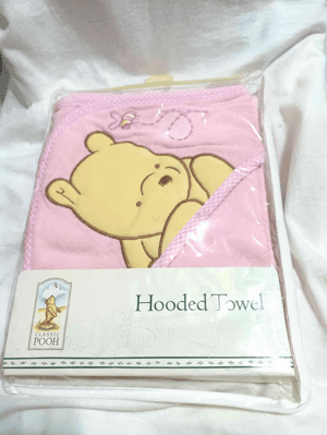 Winnie the Pooh Hooded Towel, Pink Disney Baby Infants Toddlers Bathtime -- Vintage NEW in Original Packaging